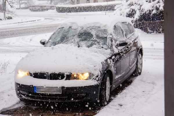 Blindlings im Schneetreiben