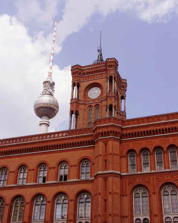 Rotes Rathaus Fernsehturm