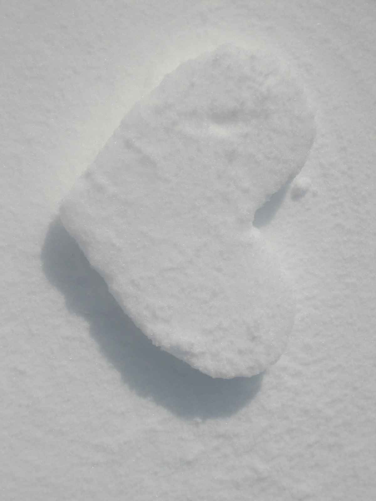 Herz im Schnee