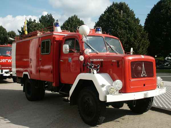 Altes Feuerwehrauto
