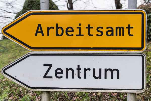 Schild Arbeitsamt