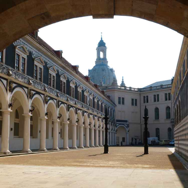 Stallhof im Dresdener Schloß