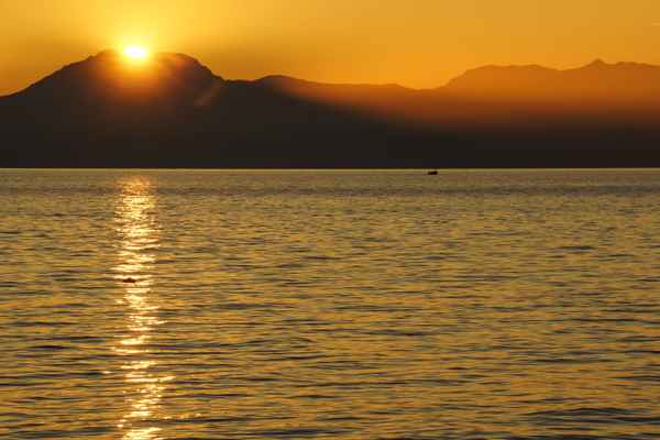 Sonne, Berge und Meer 5