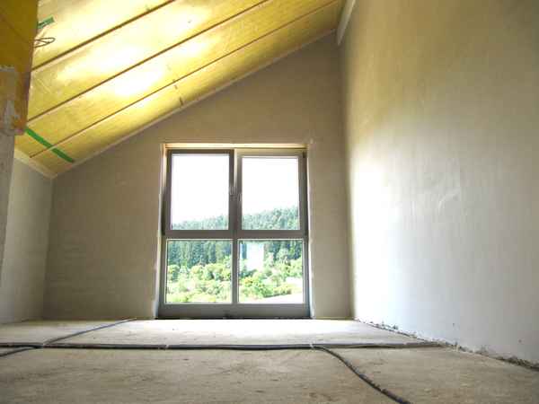 Neubau - Dachzimmer im Rohbau