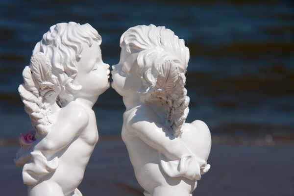 Engel der Liebe am Meer