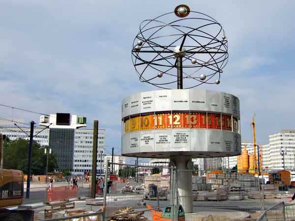 Die Welt ist eine Baustelle