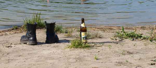 und Tschüs