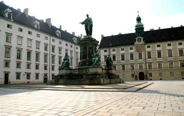 bucurescu 0249 hofburg