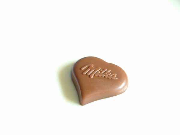 Milka Herzen in Milch