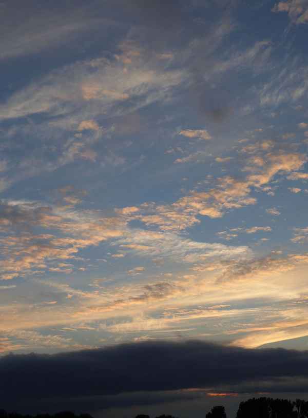 Himmelsfärbung am Abend