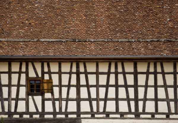 Museums-Scheuer mit Fachwerk