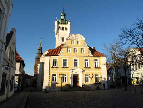 Verden: Rathaus mit Turm