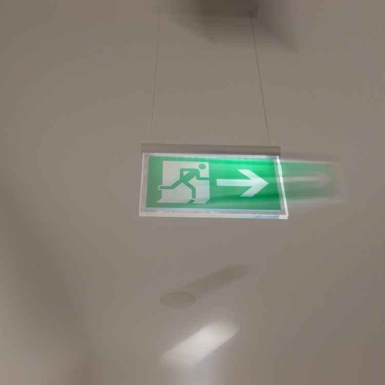Wo ist denn hier der Notausgang?