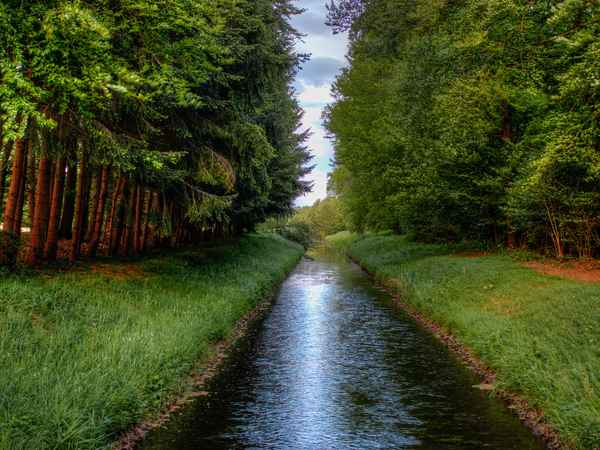 kleiner Kanal