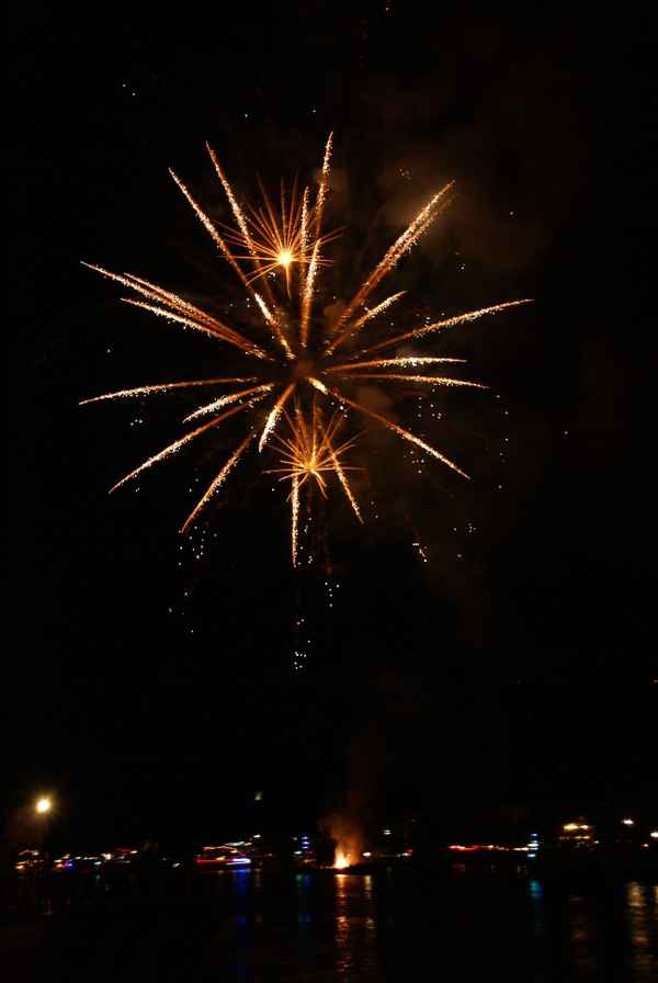 Feuer, Wasser und Licht - Feuerwerk "Rhein in Flammen"