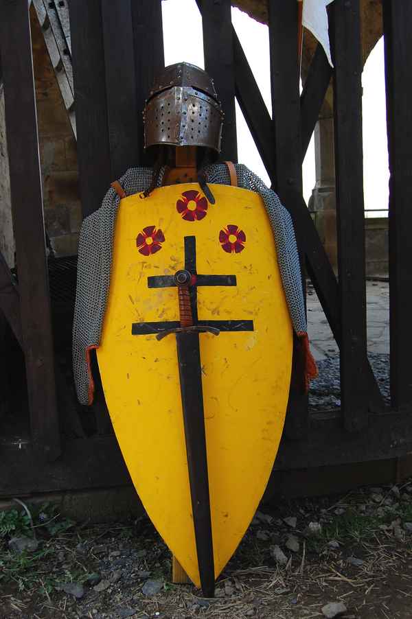 Ritter-Utensilien