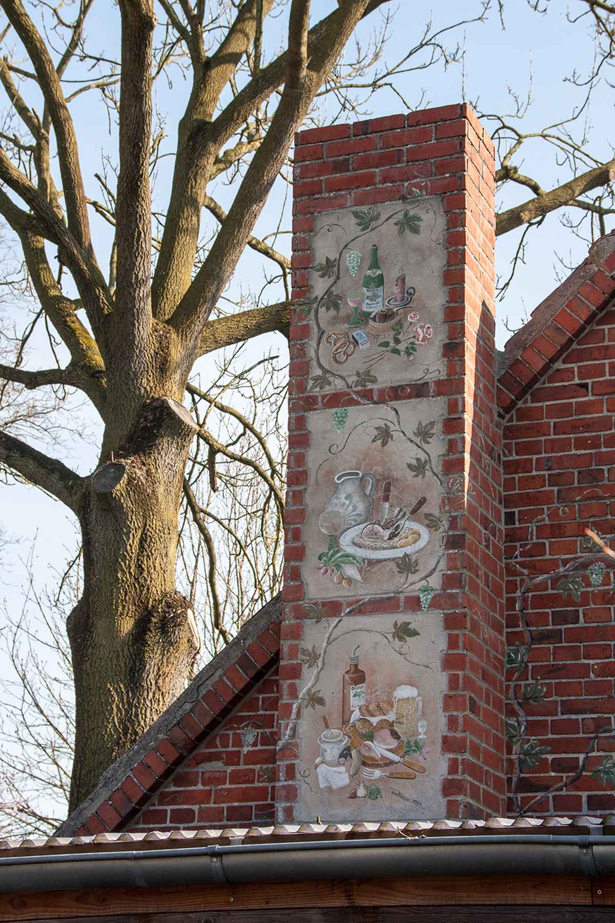 Verzierter Schornstein