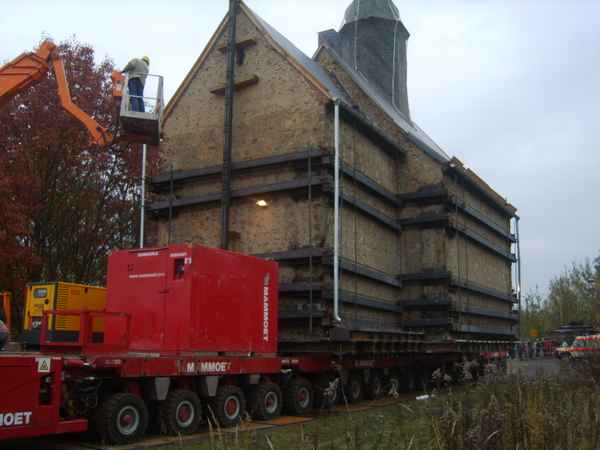 Kirchen-Umzug