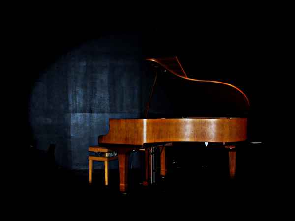 Bühnenpiano