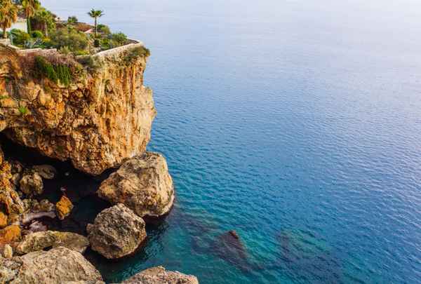 Antalya - Steilküste am Meer 3