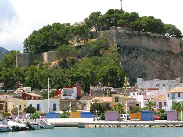 Denia mit Hafen und Castle