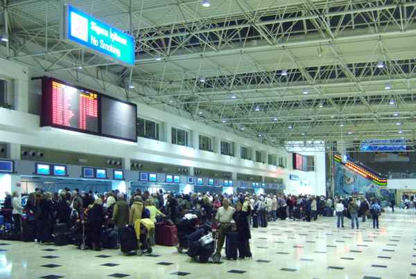 Abflughalle Antalya Airport