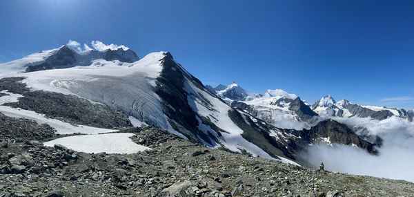 Cabane de Tracuit, Wallis, Schweiz