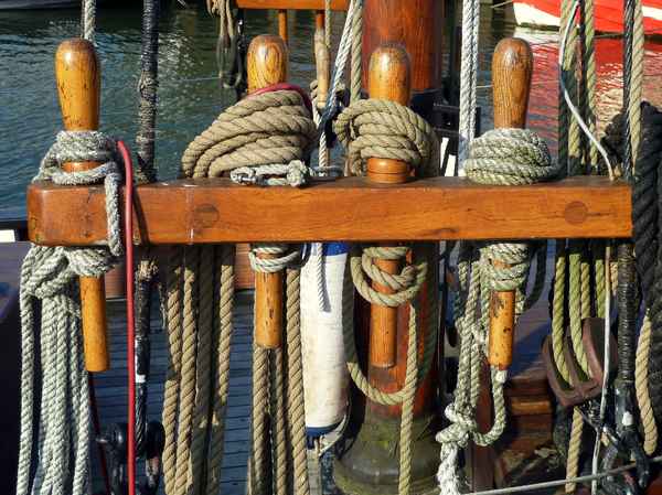 Takelage (Detail) auf altem Segelschiff