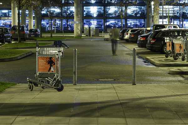 Flughafen III (bearbeitet)