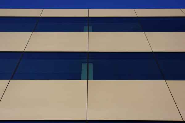Bürohaus-Fassade