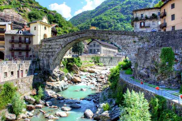 Pont-Saint-Martin