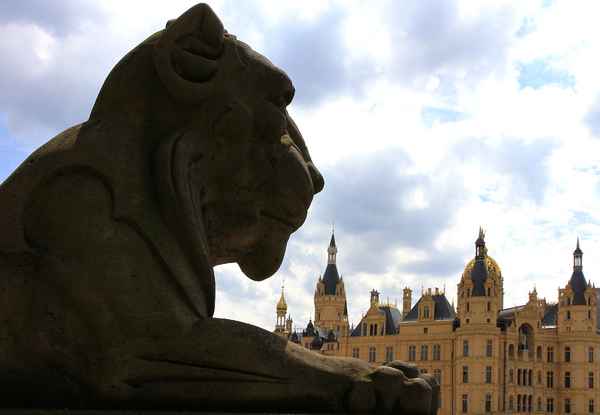 SCHWERINER SCHLOSS I