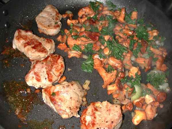 Pfifferlinge und Schweinefilet