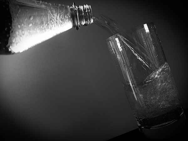 Glas Wasser ....