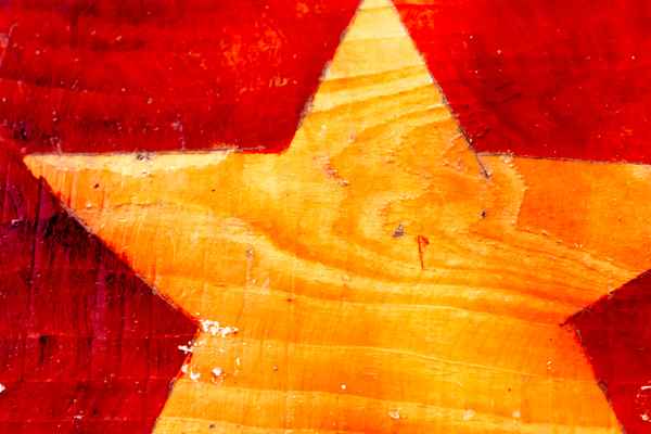 Stern im Holz