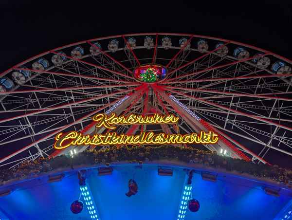 Riesenrad auf dem Karlsruher Christkindlesmarkt