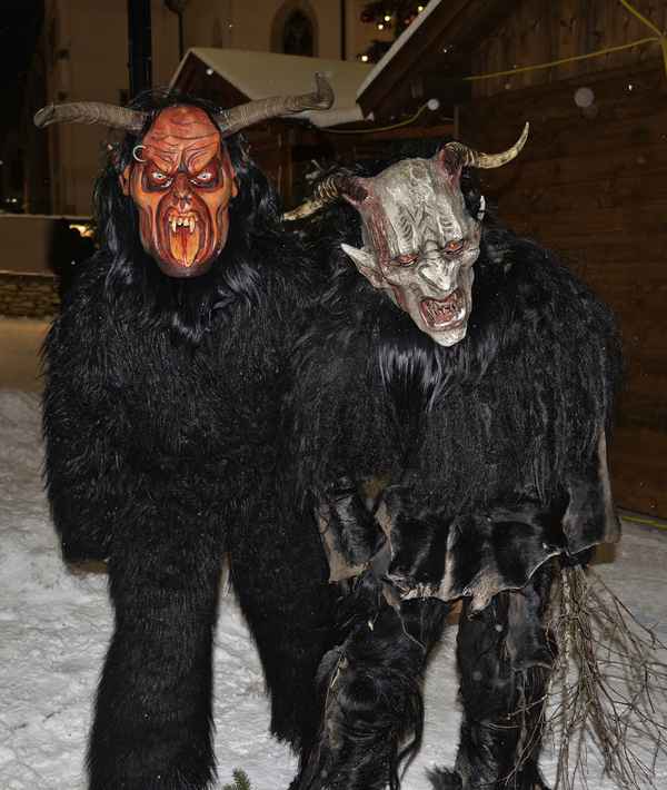 Krampus, Krampusse, Krampusumzug