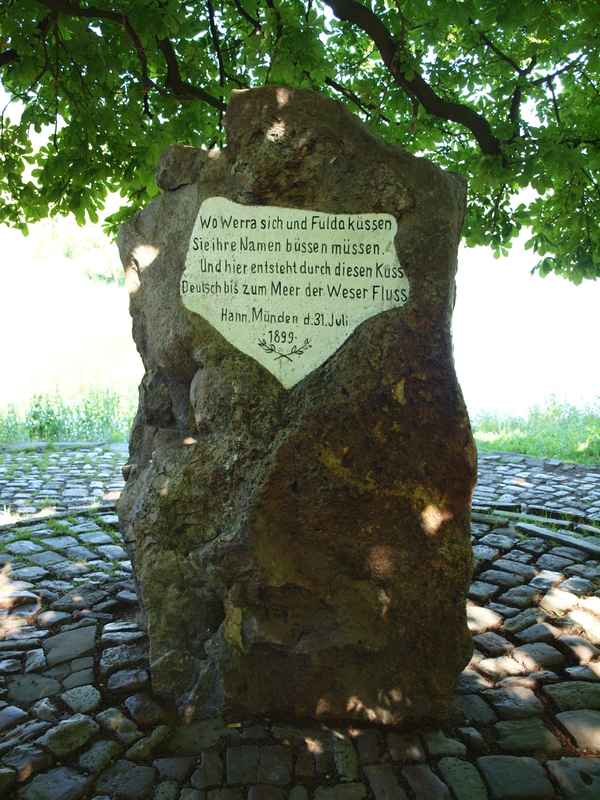 Wo Werra sich und Fulda küssen... Der Weserstein in Hannoversch-Münden