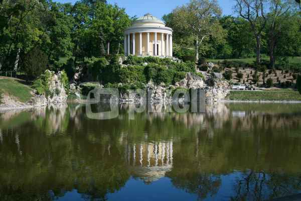 Leopoldinentempel