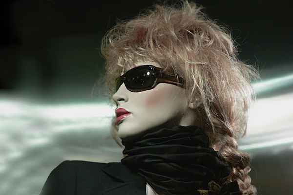 gegen Sonne geschützt