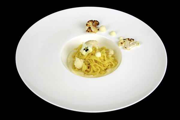 Tagliatelle mit Blumenkohl