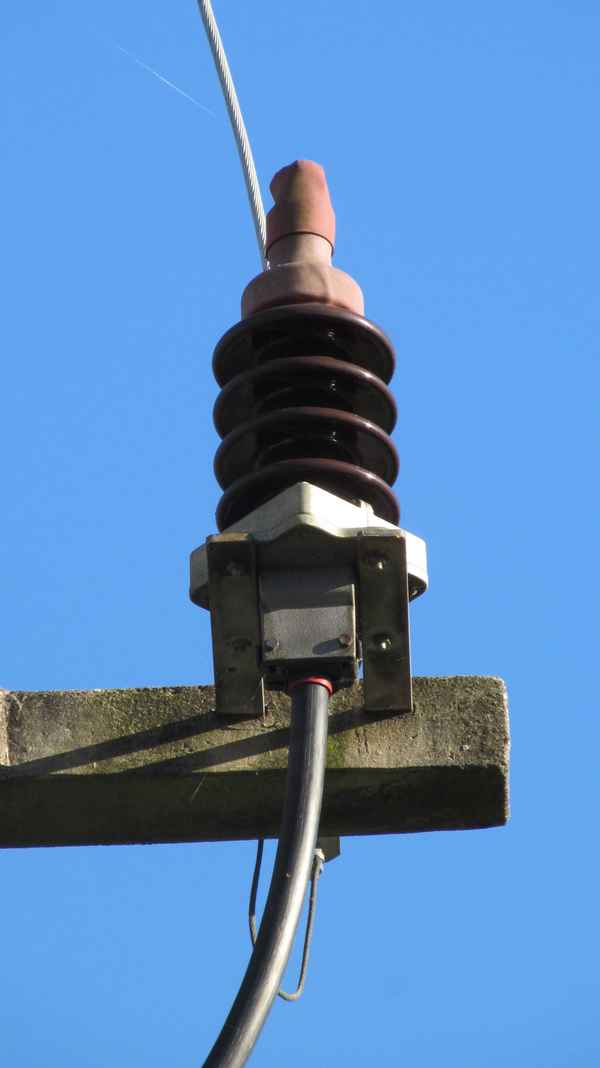 Strommast 3