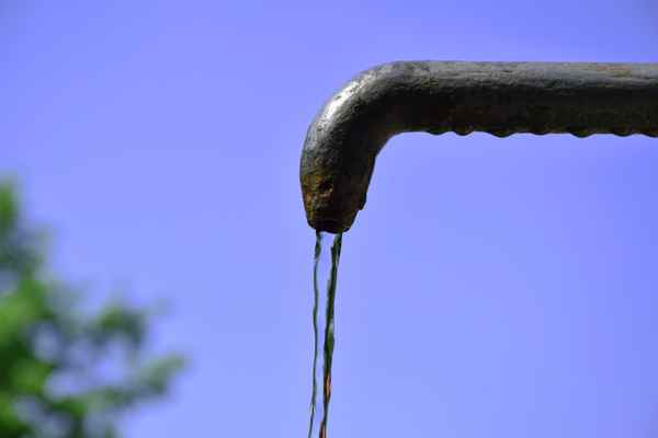 ...und leise plätschert das alte Brünnlein...