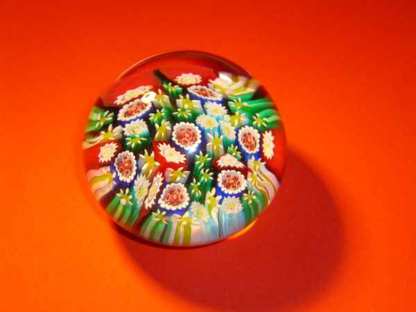 Paper Weight oder Briefbeschwerer