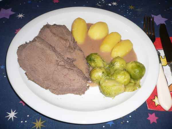 Fränkischer Sauerbraten mit Rosenkohl