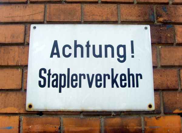 Achtung! Staplerverkehr