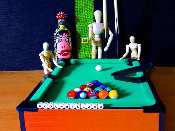"POOL-BILLARD"