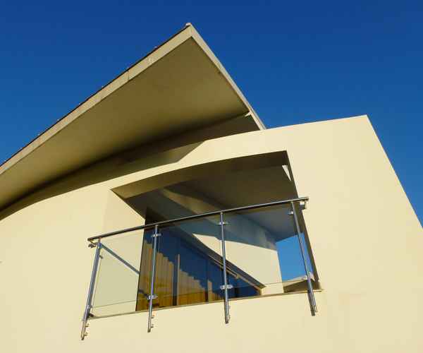 Bauen mit Beton und Glas