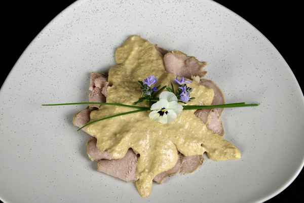 Vitello tonnato