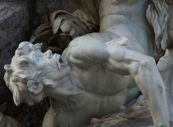 Entsetzen (Detail an der Wiener Hofburg)